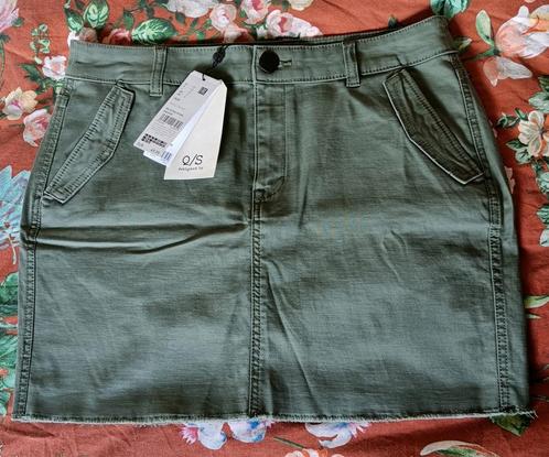 Nieuw legergroen rokje met rafelrandje, Kleding | Dames, Rokken, Nieuw, Maat 38/40 (M), Groen, Boven de knie, Ophalen of Verzenden
