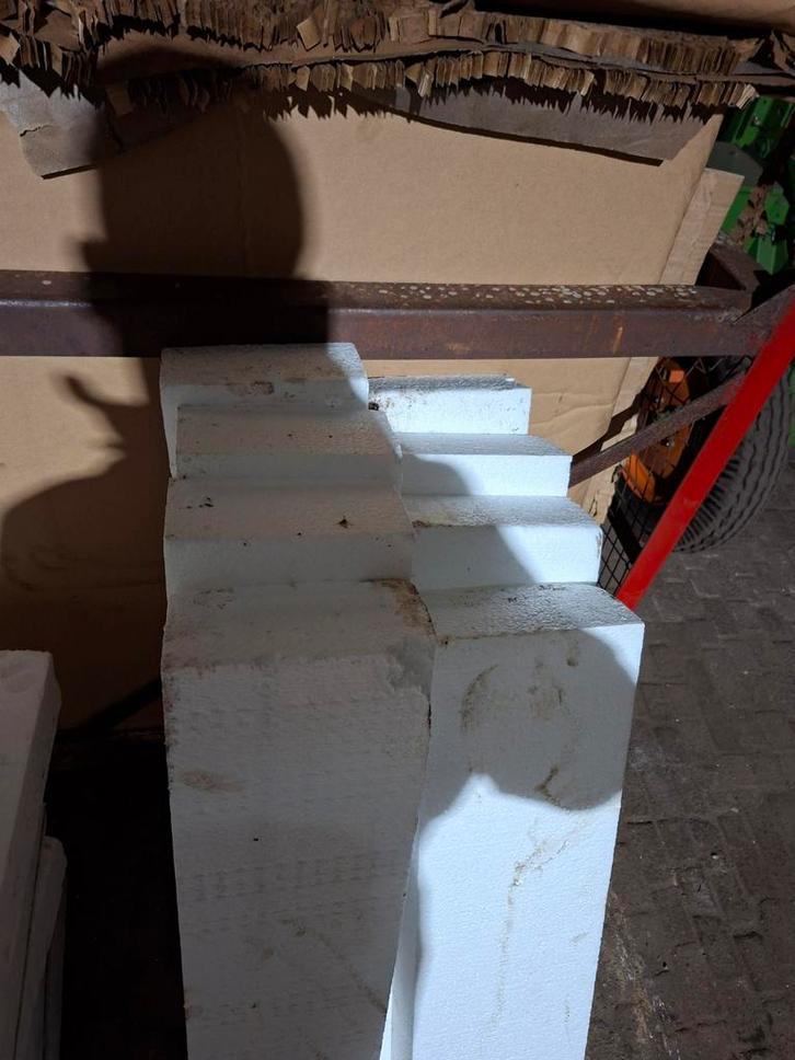 Gratis 12 Piepschuim Blokken, Doe-het-zelf en Verbouw, Isolatie en Afdichting, Gebruikt, Vloerisolatie, Muurisolatie, Dakisolatie