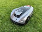 Sunseeker X5 Robotmaaier op gps, Ophalen of Verzenden, Zo goed als nieuw, 20 tot 25 cm, Bestuurbaar via app