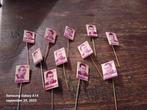 Speldjes met voetballers jaren 60, Verzamelen, Speldjes, Pins en Buttons, Ophalen of Verzenden, Gebruikt, Overige onderwerpen