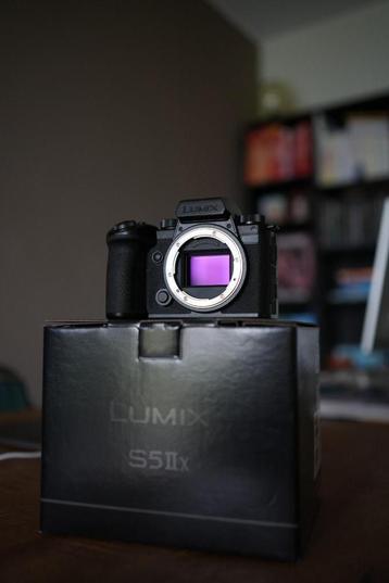Lumix S5 IIX body (nieuwstaat - slechts 923 clicks!) beschikbaar voor biedingen