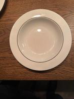 Arzberg Linea Negra Borden Set - Tijdloos Design, Gebruikt, Ophalen of Verzenden, Bord(en), Effen