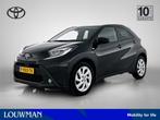 Toyota Aygo X 1.0 VVT-i MT first | 1e Eigenaar | Dealer Onde, Auto's, 12 maanden, Stof, Gebruikt, 920 kg
