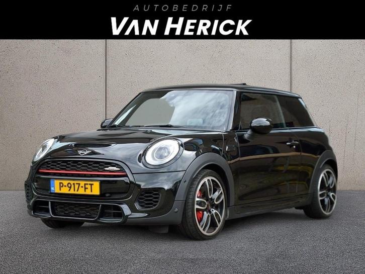 Mini Mini 2.0 JCW 231PK! | Panoramadak | HUD | Leder | ACC, Auto's, Mini, Bedrijf, Te koop, John Cooper Works, ABS, Achteruitrijcamera