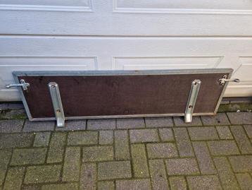 Aanhangerklep gebruikt  beschikbaar voor biedingen
