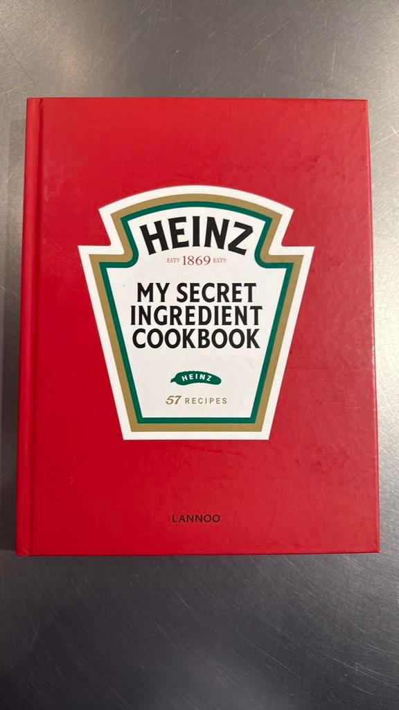Stefaan Daeninck - My secret ingredient cookbook, Boeken, Kookboeken, Zo goed als nieuw, Ophalen of Verzenden