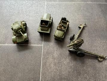 Dinky Toys - 4 Militaire Dinky Toys beschikbaar voor biedingen