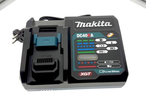 Makita XGT 40V accu snel-lader DC40RA *NIEUW*  191E07-8, Doe-het-zelf en Verbouw, Gereedschap | Machine-onderdelen en Toebehoren