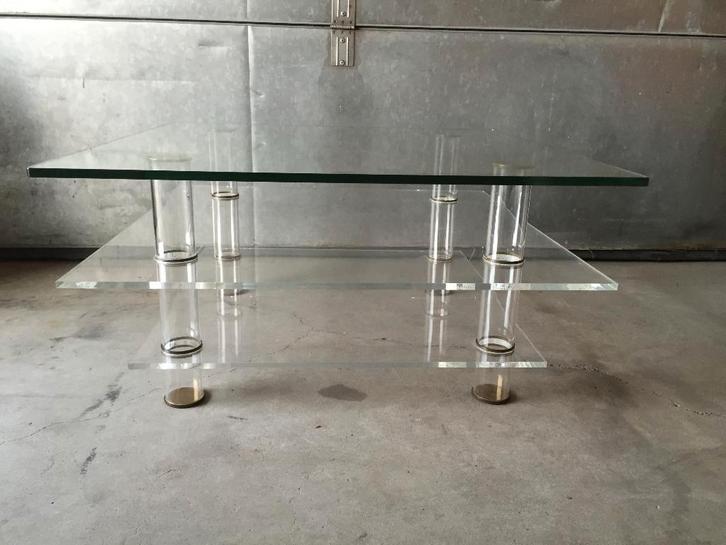 Post modern jaren 60 70 messing glas plexiglas tafel, Huis en Inrichting, Tafels | Salontafels, Gebruikt, Minder dan 50 cm, 50 tot 100 cm