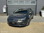 Opel Astra 1.4 Design Edition, airco, trekhaak, cruise, apk, Auto's, Opel, Voorwielaandrijving, Euro 5, 101 pk, Gebruikt