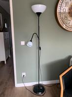 Staande lamp met leeslamp, Huis en Inrichting, Lampen | Vloerlampen, Ophalen, Zo goed als nieuw, Kunststof, 150 tot 200 cm