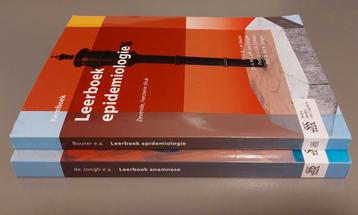 2 medische kernboeken - studie geneeskunde beschikbaar voor biedingen