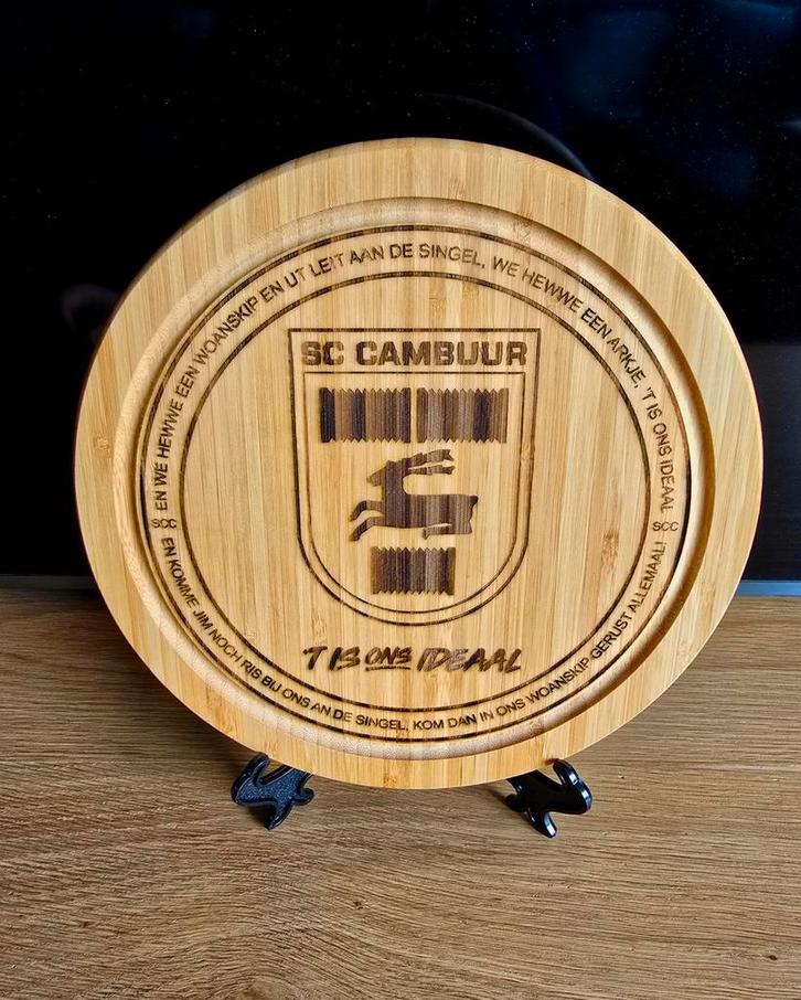 SC Cambuur plank rond 25cm bamboe (borrelplank of decoratie), Huis en Inrichting, Woonaccessoires | Onderzetters, Nieuw, Glas of Kopje