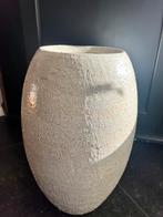 Handgemaakte grote naturel /beige vaas, Ophalen, Minder dan 50 cm