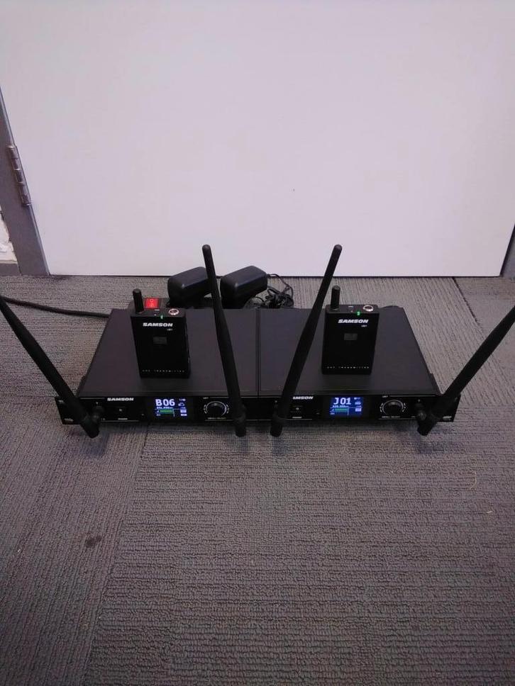 Samson UR7, Synth 7, dubbele draadloze headset microfoonset, Muziek en Instrumenten, Microfoons, Zo goed als nieuw, Overige typen