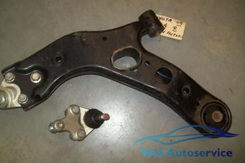 Draagarm rechtsvoor Toyota RAV beschikbaar voor biedingen