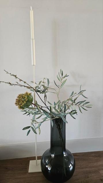 Prachtige Zwarte vaas met zijde boeket! beschikbaar voor biedingen