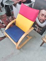 Leuke kinderstoel met kleurrijke kussens, Ophalen, Hout, Minder dan 50 cm, Gebruikt