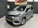 Toyota PROACE CITY Verso L1 - Rolstoelauto 4+1 - Alle Opties, Auto's, Voorwielaandrijving, Gebruikt, Euro 6, Bedrijf