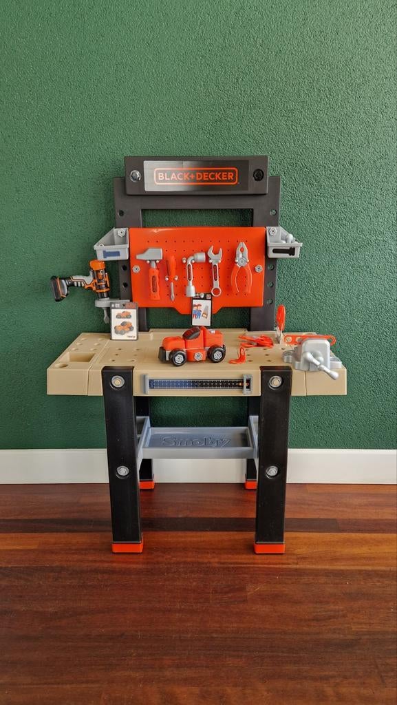 Black+Decker Smoby Werkbank met gereedschap en auto, Ophalen, Zo goed als nieuw, Bouwen