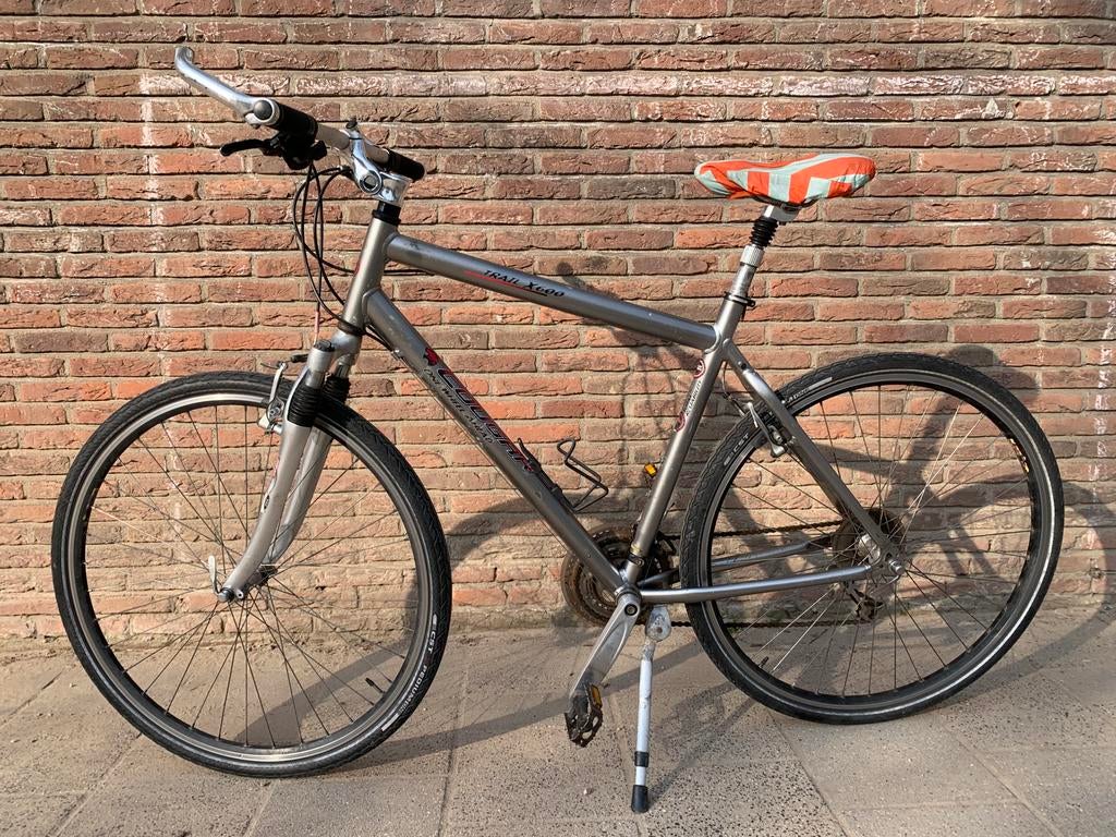 MTB mountainbike citybike Trail x 600 cougar, Fietsen en Brommers, Gebruikt, Meer dan 20 versnellingen, Ophalen, Overige merken