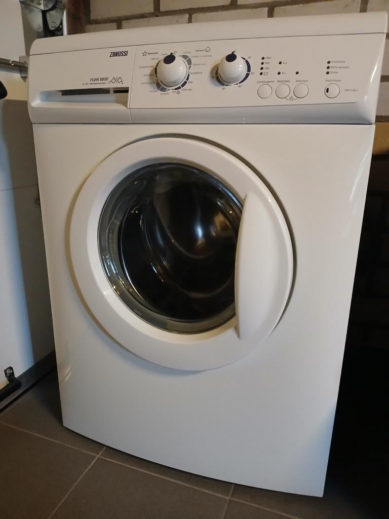Zanussi wasmachine, Witgoed en Apparatuur, Wasmachines, Ophalen, 1200 tot 1600 toeren, Gebruikt, Wolwasprogramma