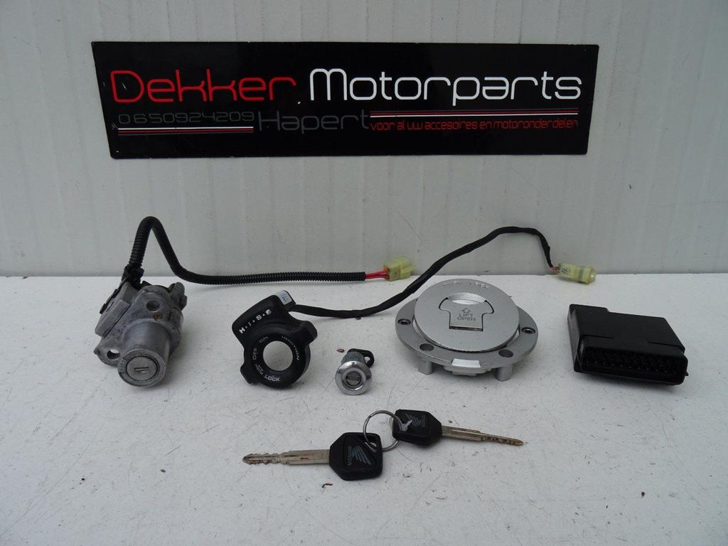 Slotenset / Sloten set + ECU Honda CBR600F 1999-2000 PC35, Motoren, Ophalen of Verzenden, -, -, -