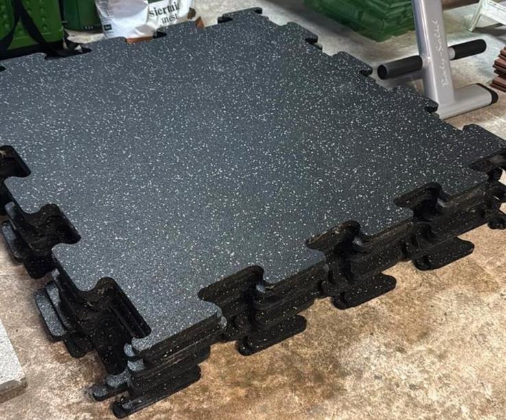 Puzzelmatten/tegels 100x100x2cm (13stuks)13m2 zeer netjes, Tuin en Terras, Tegels en Klinkers, Ophalen, Overige typen, Rubber