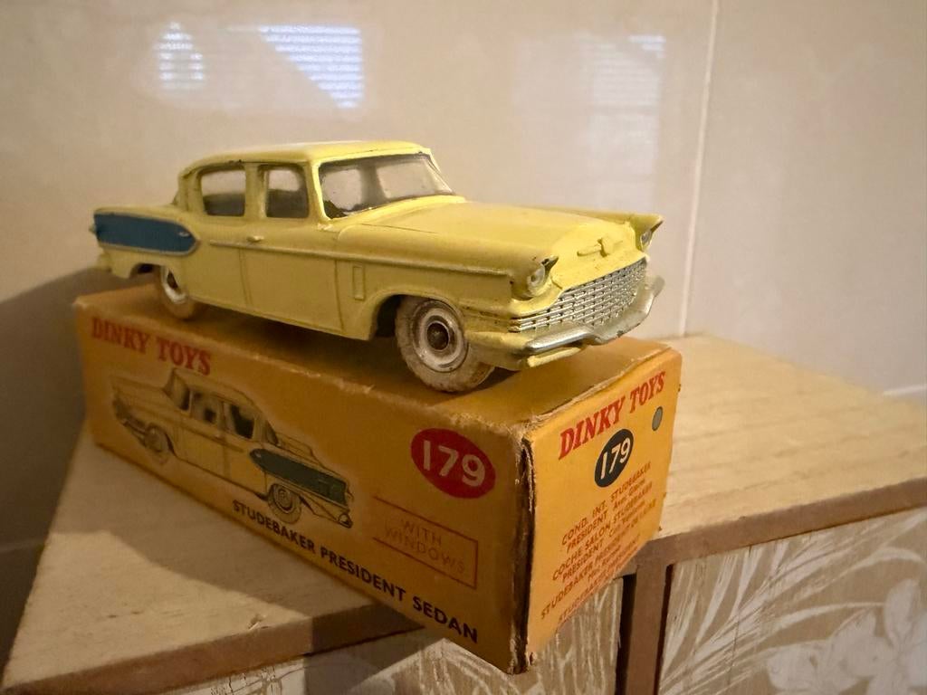 Dinky Toys Studebaker President met originele doos, C, Dinky Toys, Ophalen of Verzenden, Zo goed als nieuw