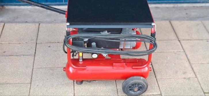 Mooie compressor, Doe-het-zelf en Verbouw, Compressors, Ophalen