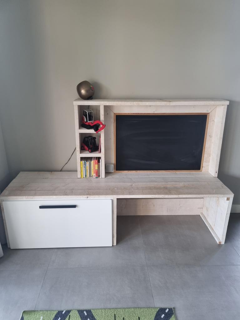 Steigerhout speelbureau met krijtbord, Ophalen, Gebruikt, Overige typen