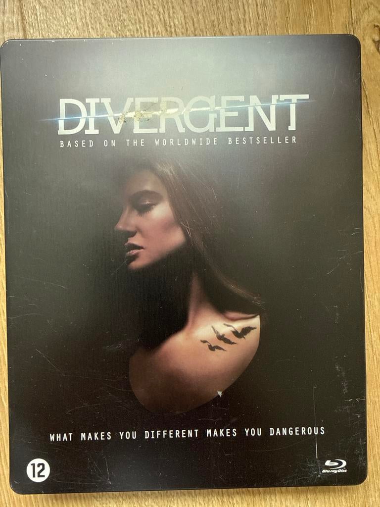Divergent Steelbook Blu-ray + DVD, Cd's en Dvd's, Blu-ray, Ophalen of Verzenden, Gebruikt, Science Fiction en Fantasy