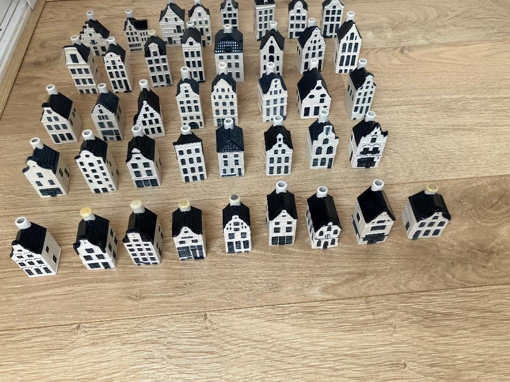 KLM huisjes, Verzamelen, KLM Huisjes, Ophalen, Zo goed als nieuw, 61 t/m 80, Gevuld