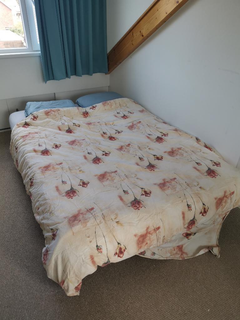 Slaapbank 2p grijs IKEA Beddinge, met opslagbak, Ophalen, Gebruikt, Tweepersoons, 140 cm