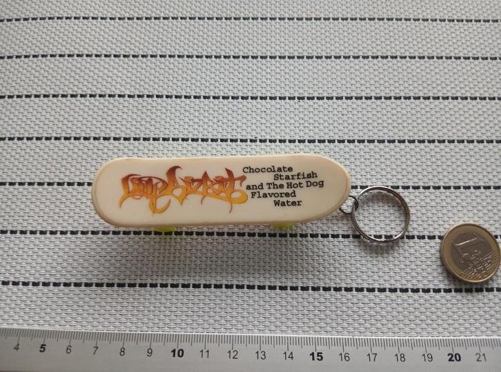 Limp Bizkit zeldzame promo sleutelhanger metal, Verzamelen, Muziek, Artiesten en Beroemdheden, Zo goed als nieuw, Gebruiksvoorwerp