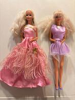 Twee vintage barbie poppen met roze en paarse feest jurk!, Kinderen en Baby's, Ophalen of Verzenden, Zo goed als nieuw, Barbie