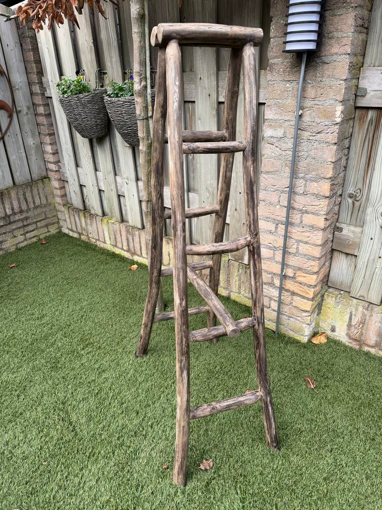 Decoratieve houten trapladder Hoffz, Doe-het-zelf en Verbouw, Ladders en Trappen, Ophalen, Gebruikt, Trap, Minder dan 2 meter