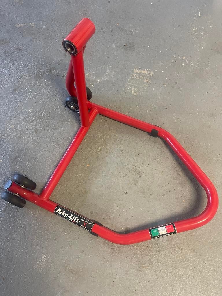 Bike lift nieuw, Ophalen