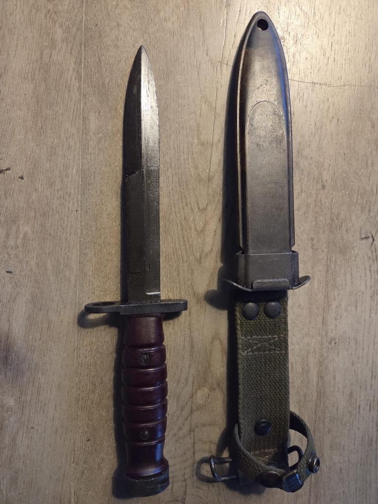 Nederlandse M4 bajonet, Verzamelen, Militaria | Algemeen, Ophalen of Verzenden, Landmacht, Nederland, Mes of Dolk
