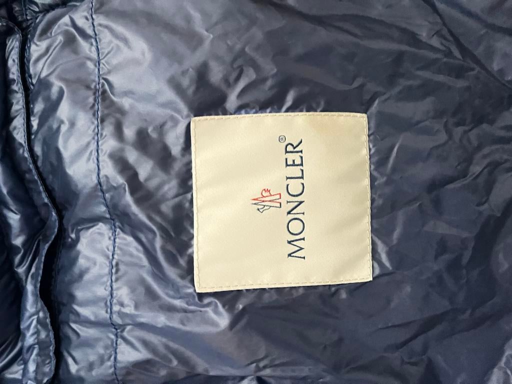 Moncler Heren Donsjas - Blauw, Zo goed als nieuw, Ophalen of Verzenden, Zo goed als nieuw, Overige maten, Blauw