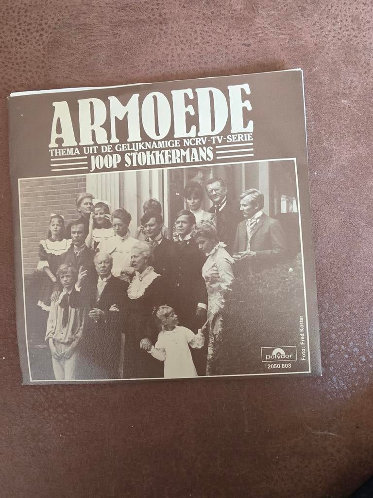 Armoede - Thema uit de NCRV-TV-serie - Joop Stokkermans, Gebruikt, 7 inch, Ophalen of Verzenden, 1970 - 1979