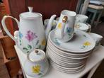 Vintage ontbijtservies rozen, Antiek en Kunst, Antiek | Servies compleet, Ophalen of Verzenden