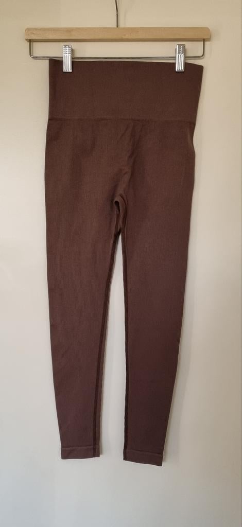 Legging Shein bruin - maat S, Kleding | Dames, Leggings, Maillots en Panty's, Ophalen of Verzenden, Nieuw, Bruin, Legging
