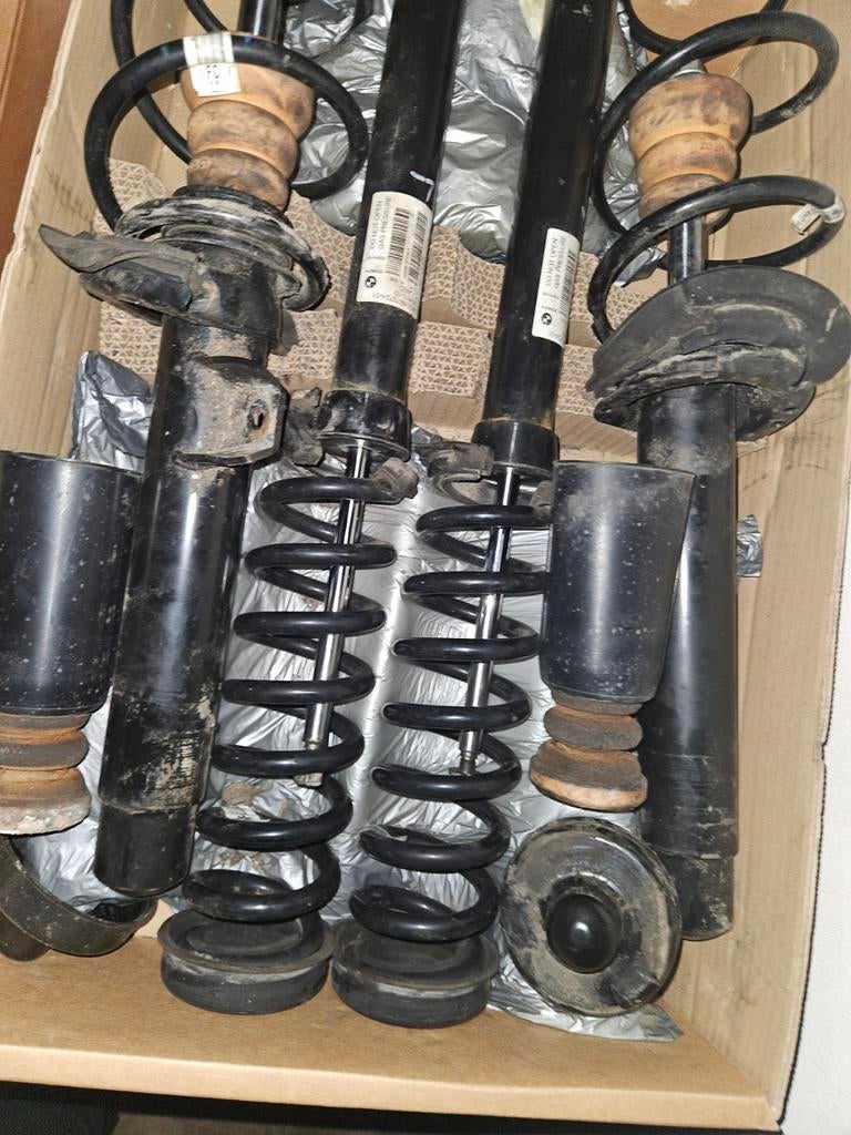 BMW F20  Schokdemper en veren, Ophalen of Verzenden, BMW
