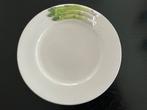 Wit aspergebord met groene asperges GEZOCHT, Gebruikt, Keramiek, Ophalen of Verzenden, Bord(en)