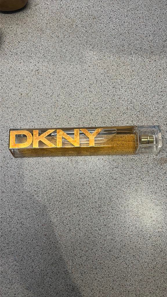 Dkny parfum, Ophalen of Verzenden, Zo goed als nieuw