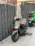 Sym fiddle 2, Fietsen en Brommers, Ophalen of Verzenden, Zo goed als nieuw, Benzine, Fiddle