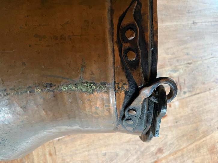 Unieke handgemaakte koperen pot met hengsel, Antiek en Kunst, Antiek | Koper en Brons, Koper, Ophalen