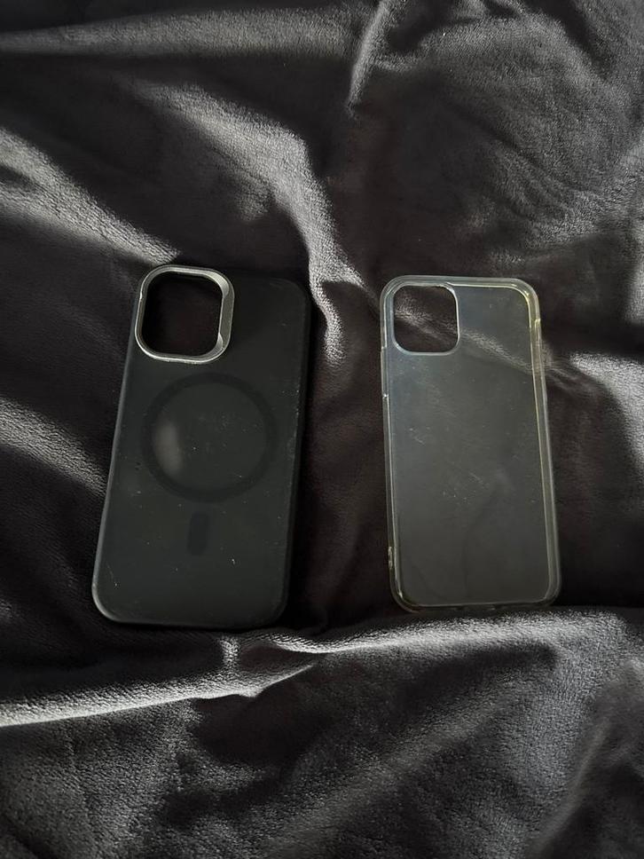 iPhone 14 Pro Max hoesjes (2 stuks), Telecommunicatie, Mobiele telefoons | Hoesjes en Frontjes | Apple iPhone, Gebruikt, Hoesje of Tasje