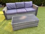Loungebank 3 persoons met tafel, Ophalen, Zo goed als nieuw, Wicker, Hocker